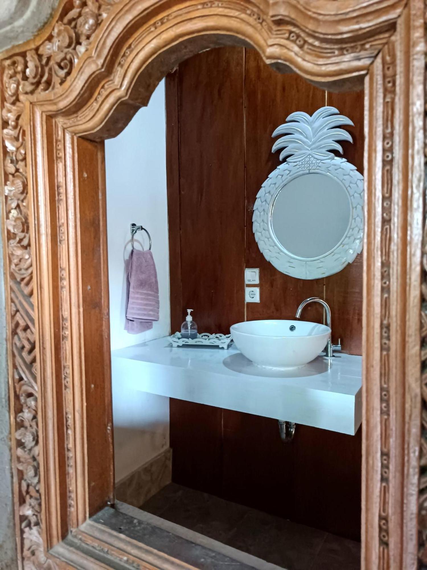 ホテル Mandala Blu Wellness ウブド エクステリア 写真